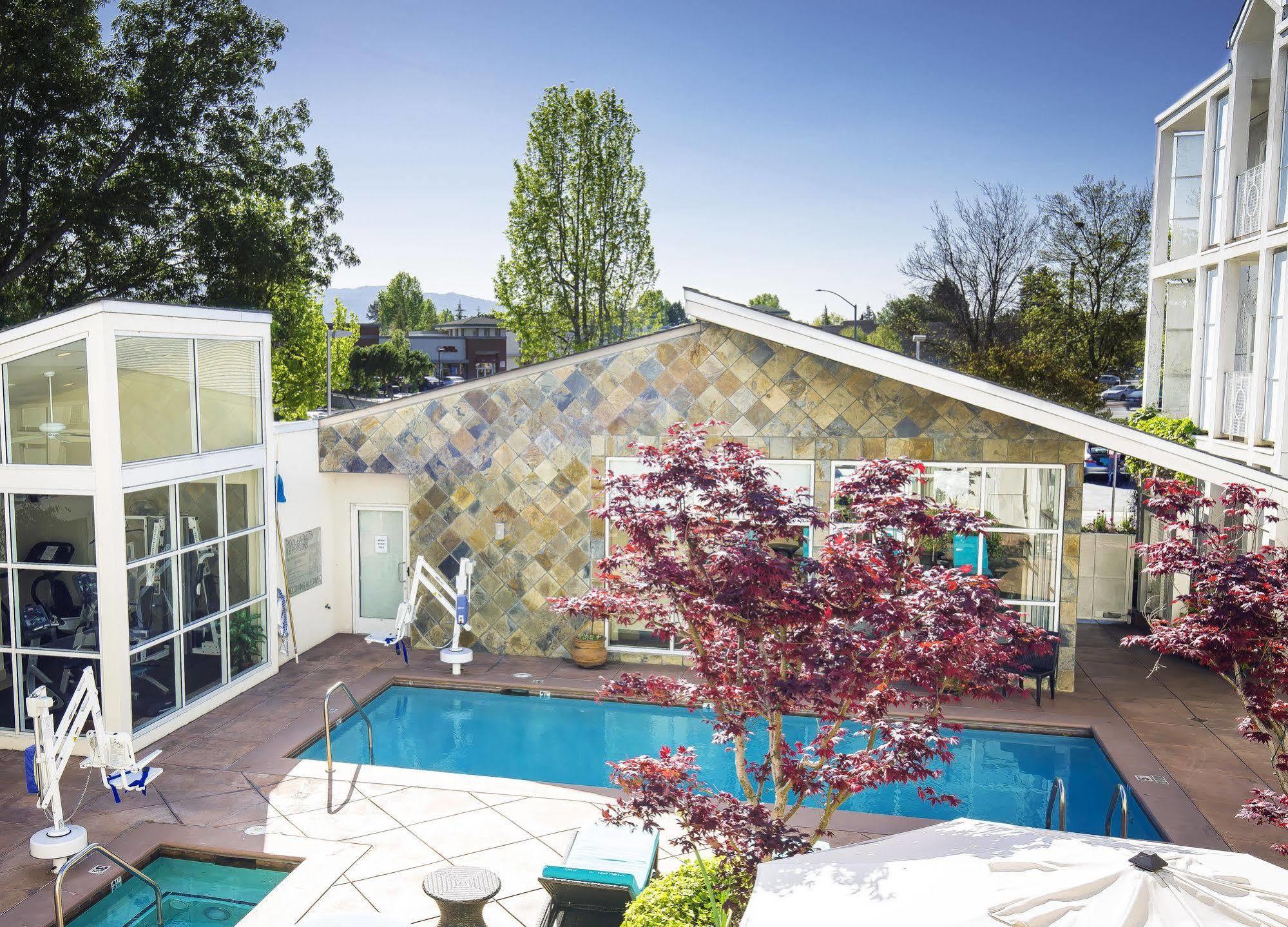 Corporate Inn Sunnyvale - All-Suite Hotel Exterior photo
